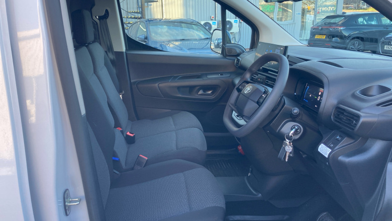 Toyota Proace City L1 Electric Sport Van 50kWh Auto